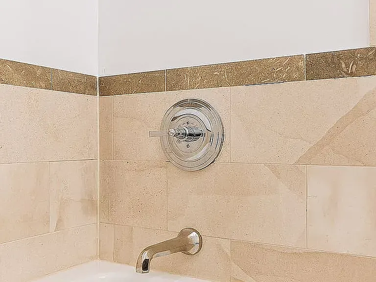 1 Hanson Pl #19L — Photo 29