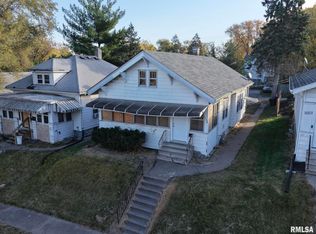 1619 6th St, Rock Island, IL