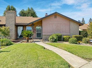 4040 W Sunnyside Ct, Visalia, CA 93277