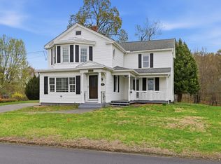 88 South St, Agawam, MA 01001