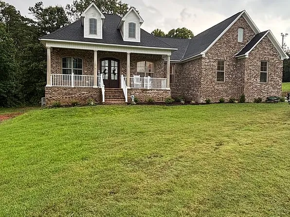 1038 Mifflin Rd, Jackson, TN 38301