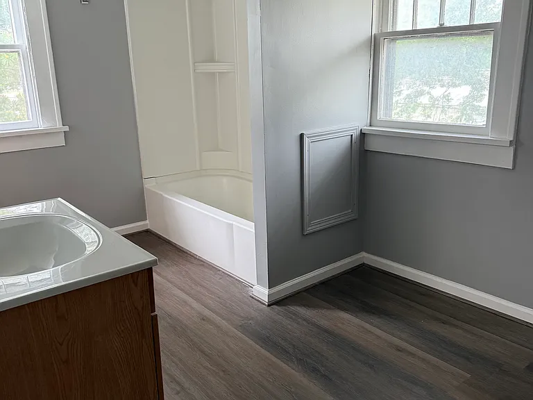 3560 Waterloo Rd #F — Photo 12