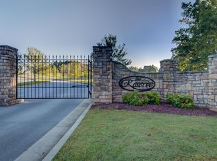 164 Creek Side Ct, Bristol, TN 37620