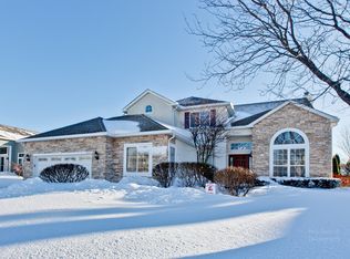 2221 Somerset Ln, Mundelein, IL