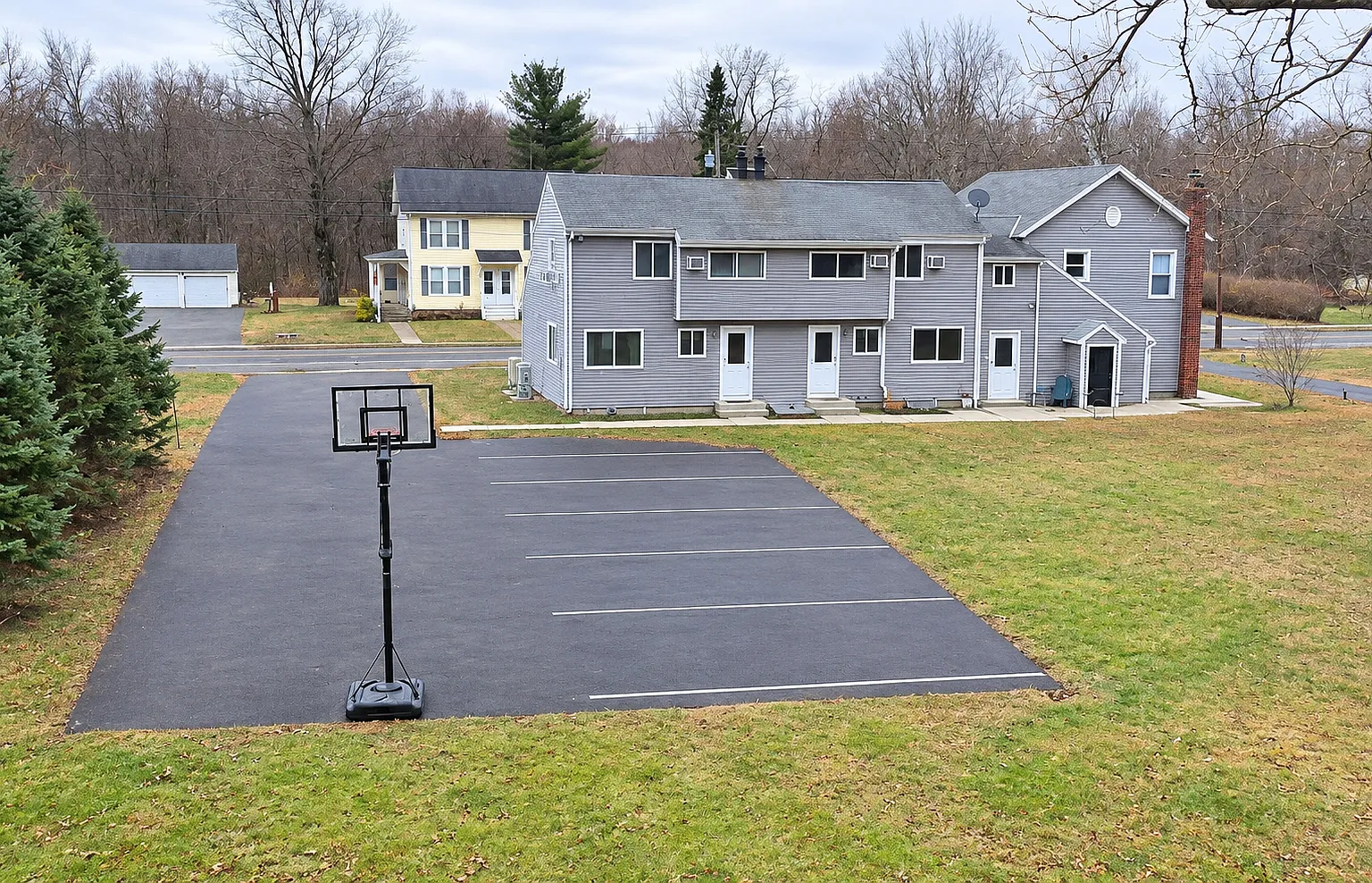 1 bed, 700 sqft, $1,700 — Photo 2