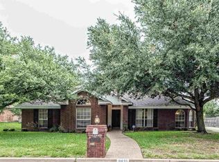 9419 Hidden Meadow Dr, Woodway, TX 76712