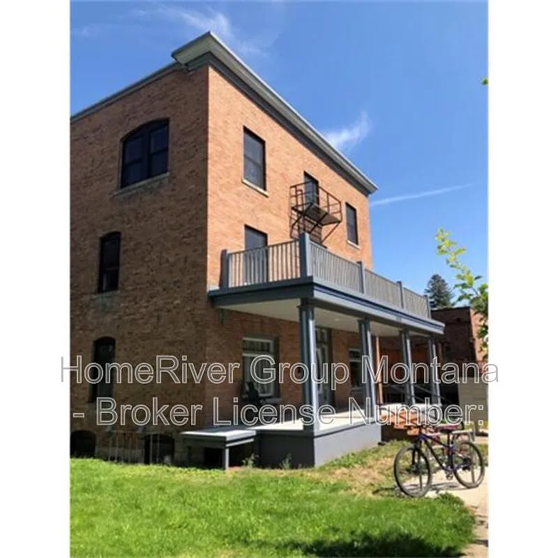 Building Photo - 508 S 3rd St W #301