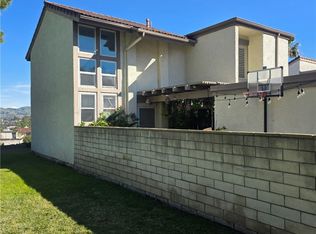 5570 E Vista Del Dia, Anaheim, CA 92807