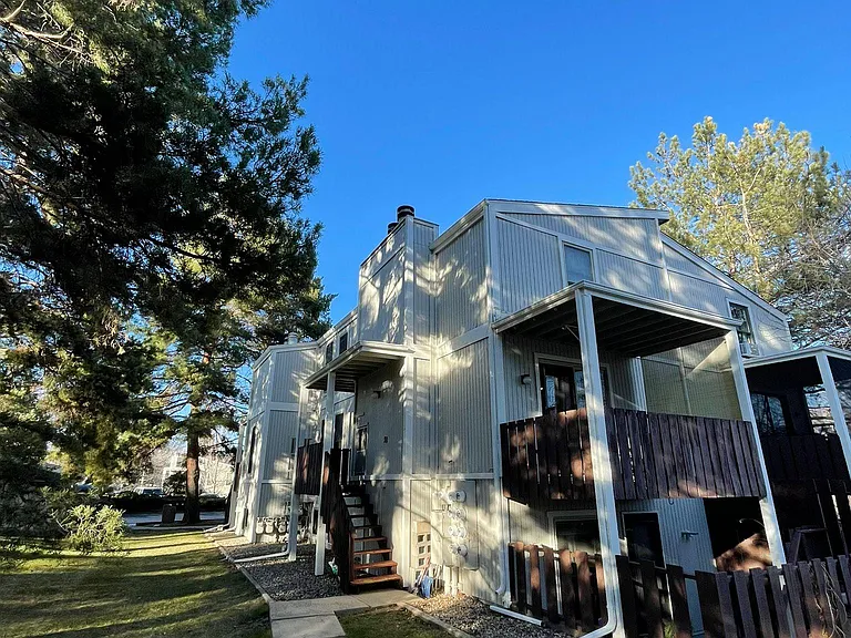 8060 Niwot Rd #30 — Photo 22