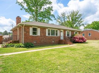 3708 Luton Ct, North Chesterfield, VA 23235