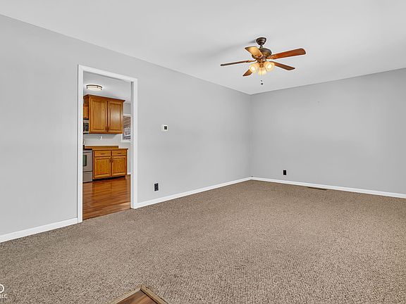 4th image of 705 Hanover Dr