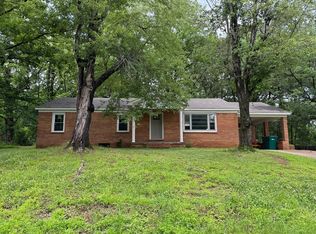 144 Spring St, Huntingdon, TN 38344