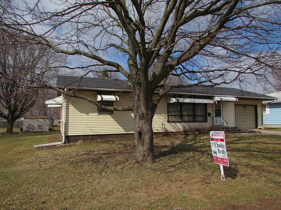 1st image of 206 5th Ave E