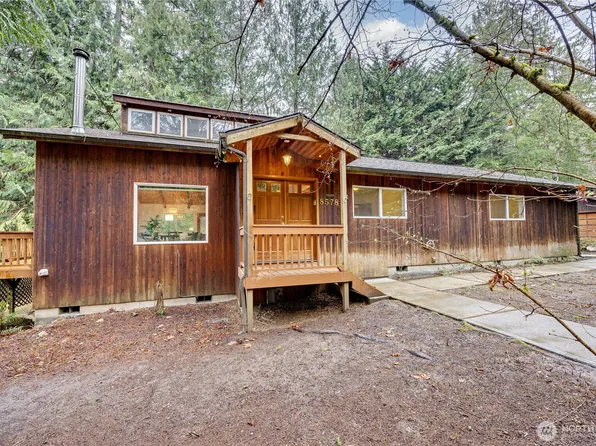 8578 Misery Point Road NW, Seabeck, WA 98380
