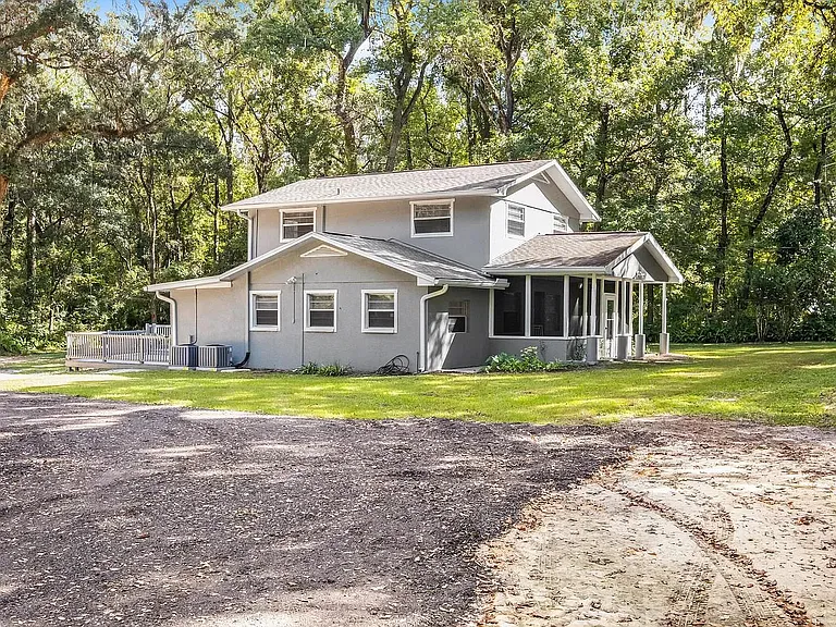 25027 Holden Dr — Photo 8
