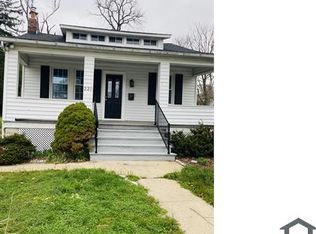 220 Brightside Ave, Pikesville, MD 21208