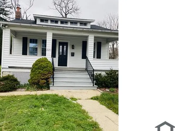 220 Brightside Ave, Pikesville, MD 21208