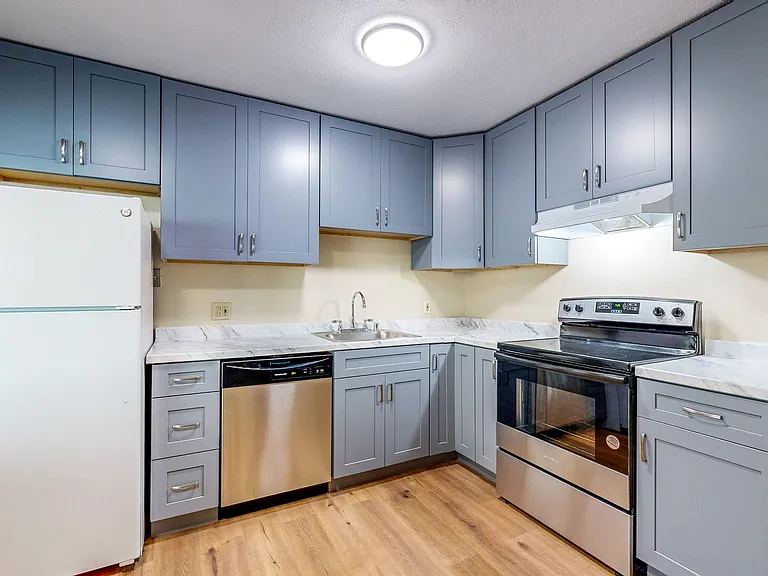 791 E Cotati Ave — Photo 1