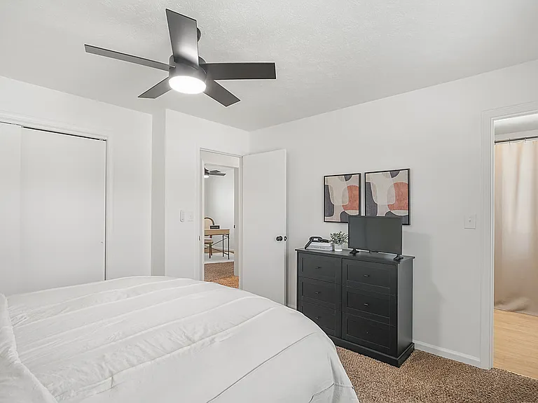639 Kentucky Ave #639 — Photo 14