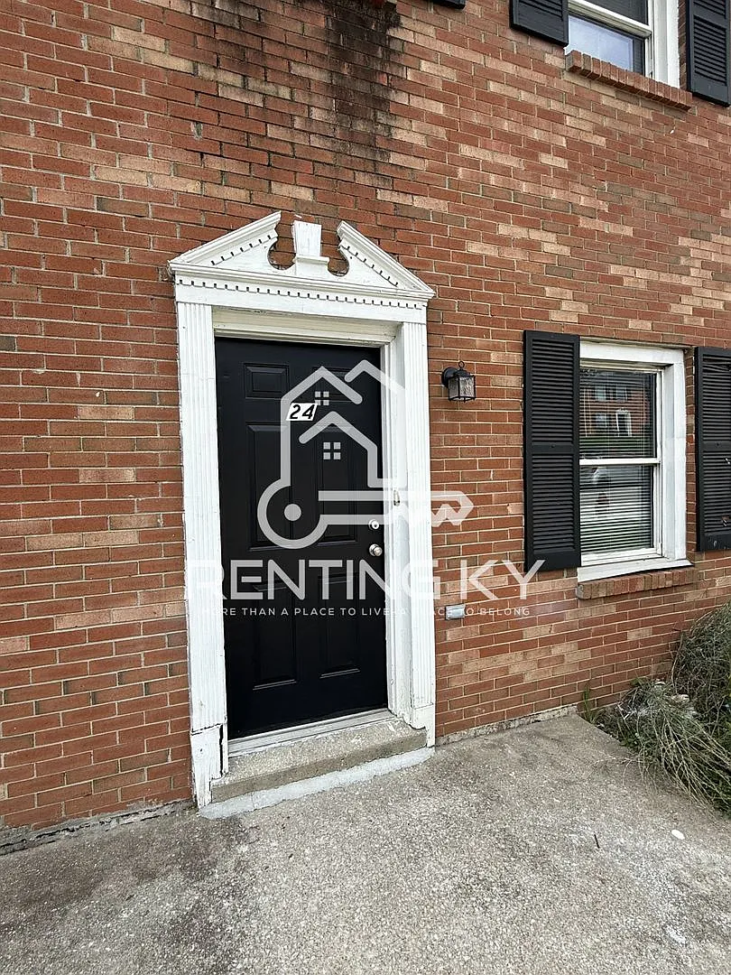 1644 Foxhaven Drive — Photo 1