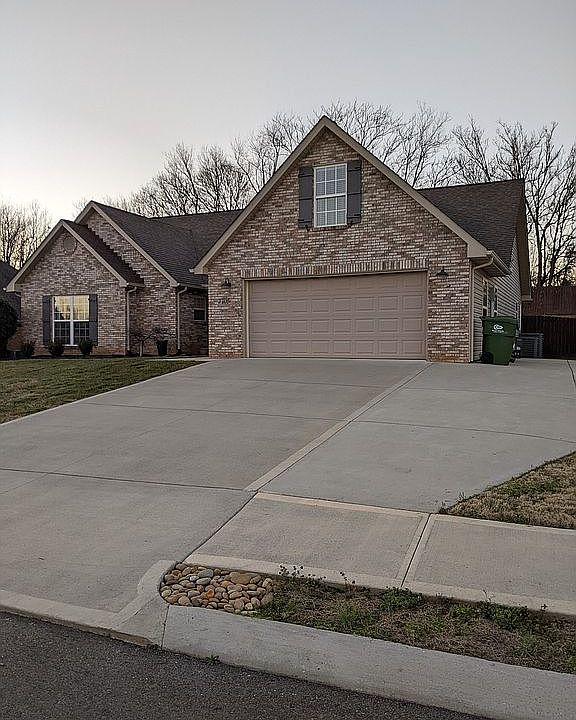 2705 Brantley Park Blvd, Maryville, TN 37804 Zillow