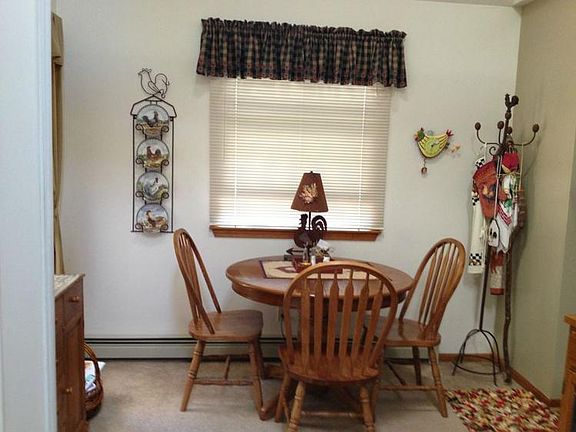 Dining area(10x8) off of family room and screened in sun room.