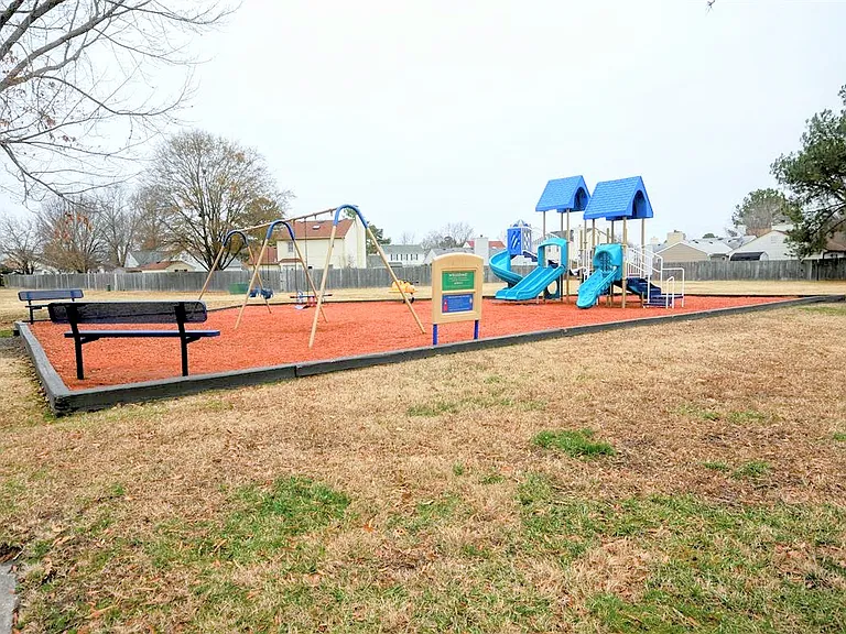 5216 Johnstown Ln — Photo 36