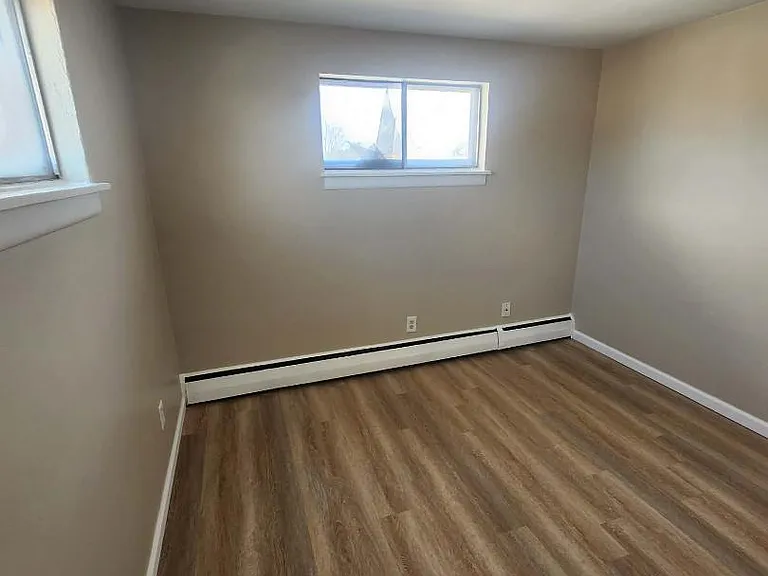Unit Photo