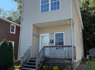 199 Charlotte Ave, Suffolk, VA 23434