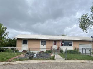39 Juniper Ave, Colstrip, MT 59323