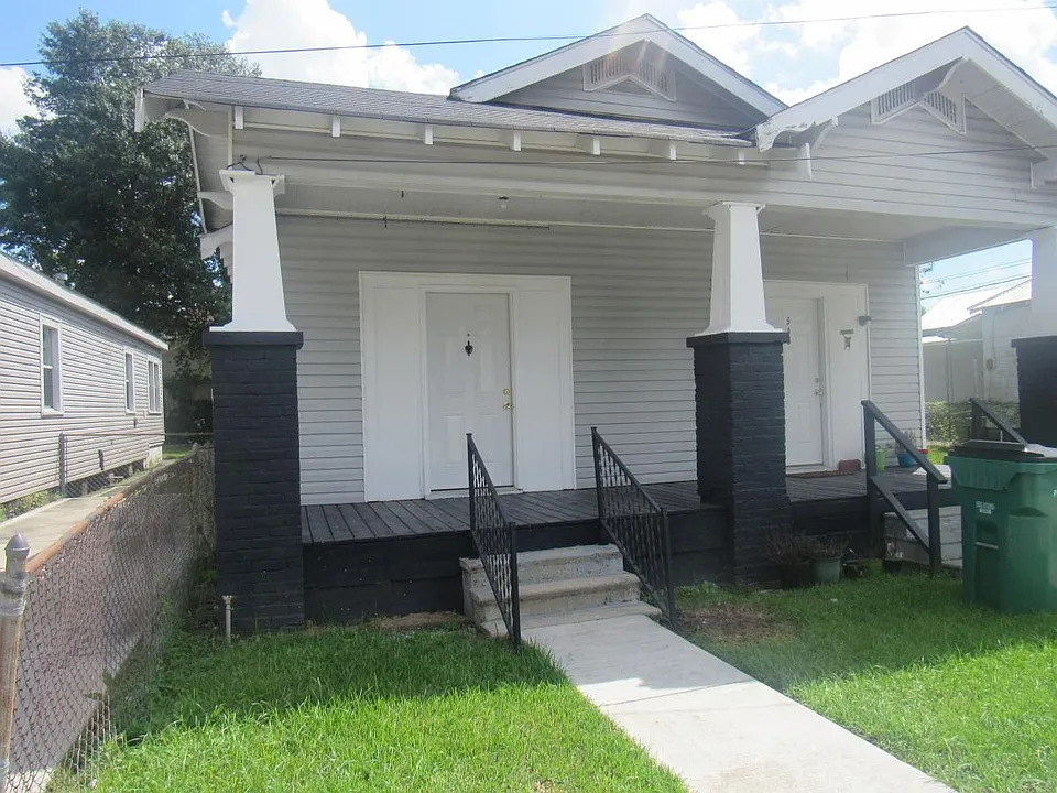 541 Avenue A #HALF DOUBLE