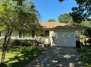 4536 Longmeadow Ln, Rockford, IL 61108