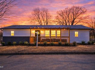 2512 Long St, Johnson City, TN 37601