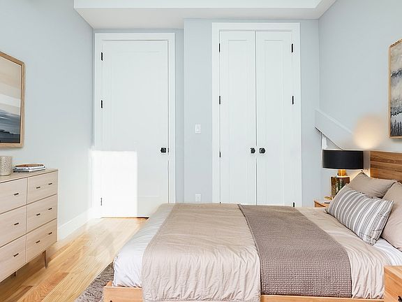 3rd image of 1557 Fulton St APT 7B
