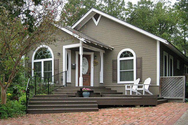 1st image of 111 Abiso Ave