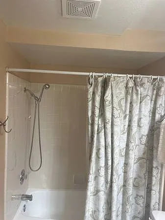 1900 Spyglass Trl W — Photo 5