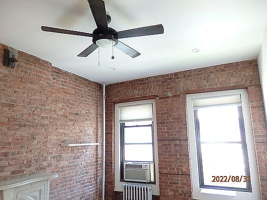 5th image of 649 9th Ave APT 5B