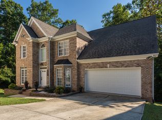 4512 Olde Stream Ct, Raleigh, NC 27612
