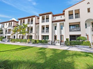 12514 Gross Pointe Dr, Palm Beach Gardens, FL 33418