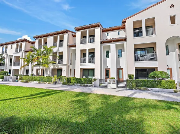 12514 Gross Pointe Drive, Palm Beach Gardens, FL 33418