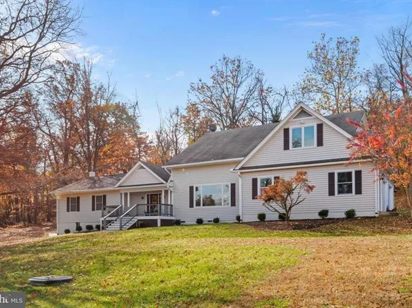 10155 John S Mosby Hwy, Upperville, VA 20184