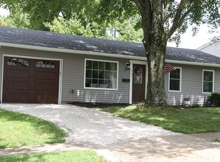 207 Glenview Dr, Evansville, IN 47710