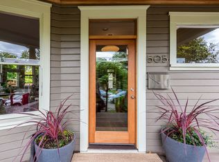 505 NE Knott St, Portland, OR 97212