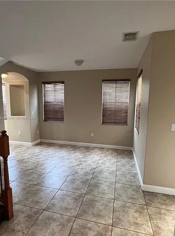15389 SW 90th Ter — Photo 18
