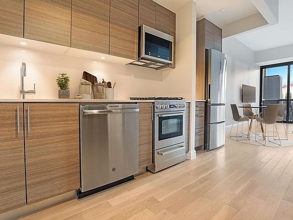 2nd image of 235 W 48th St APT 21E