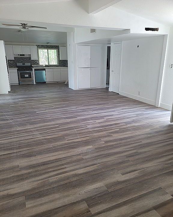 1st image of 2380 Palma Vista Ave