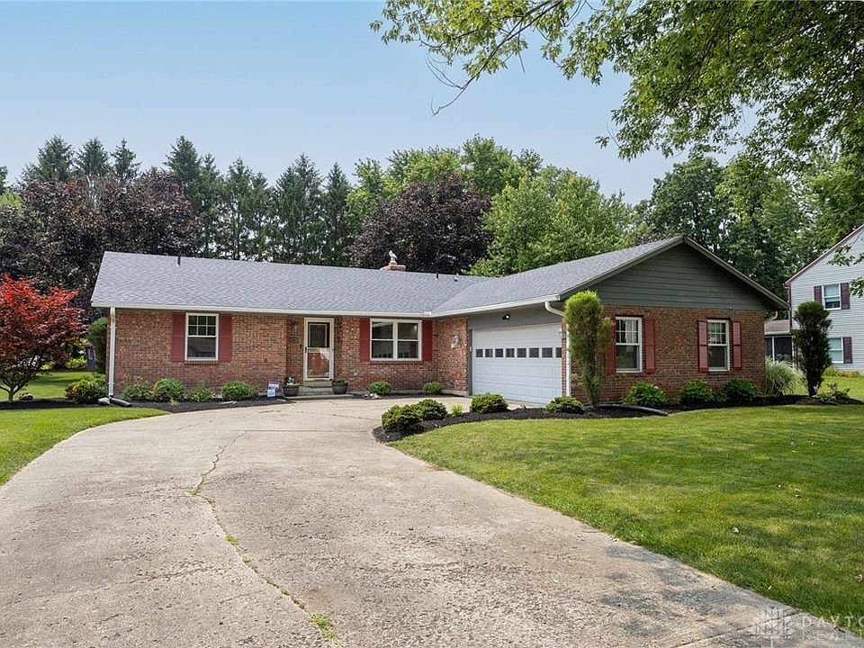 1st image of 1720 Greenbriar Dr