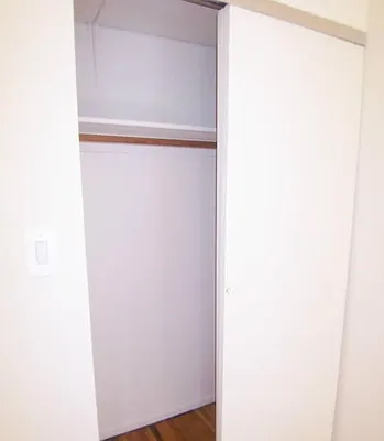 Rented by Mossanen Group | media 11