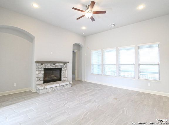 4th image of 4502 Avery Way