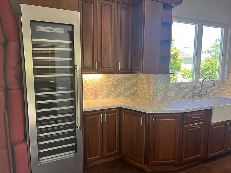 2108 Hillside Dr — Photo 13